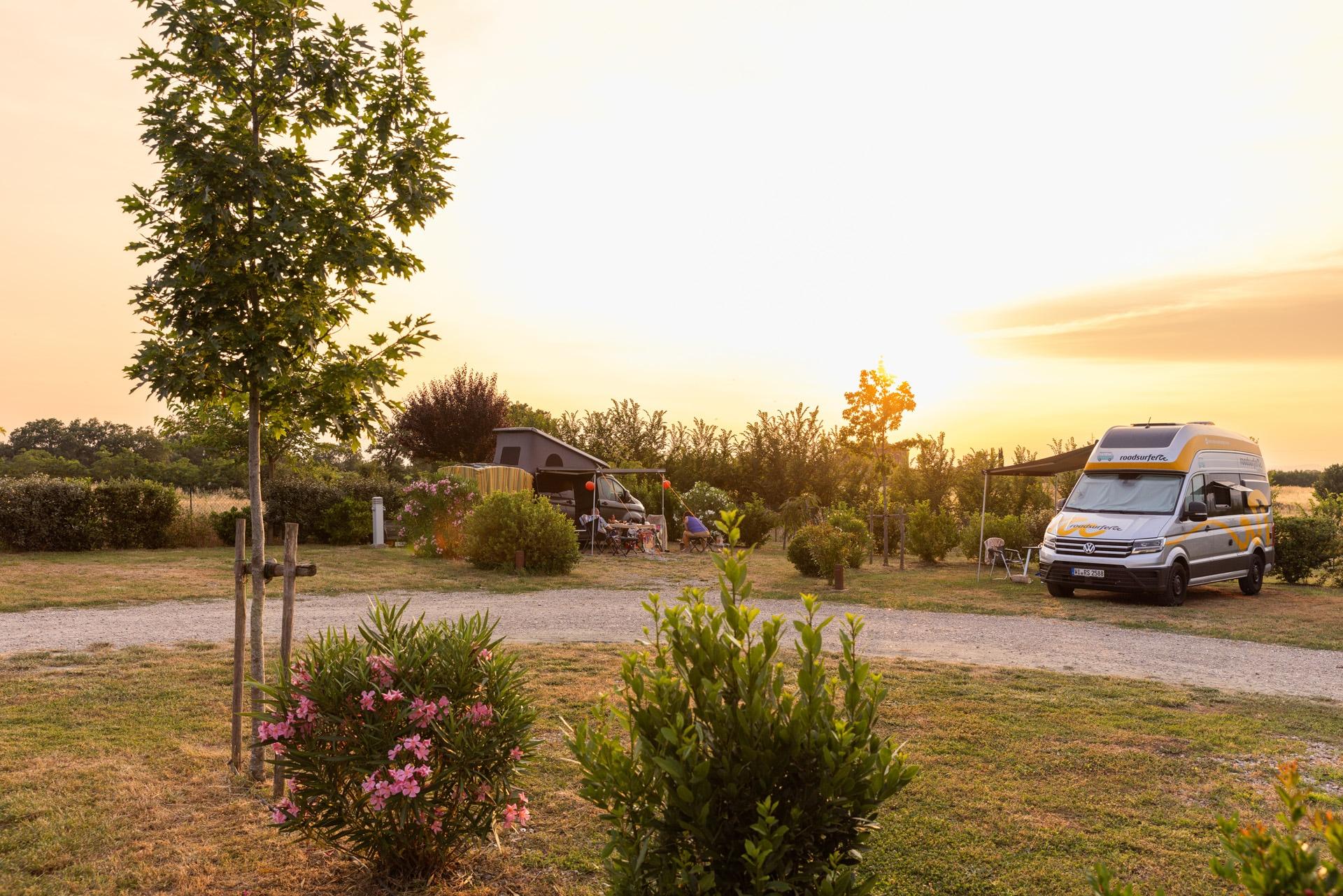 Parking areas for campers, trailers and caravans. Campsite in Cortona, Tuscany