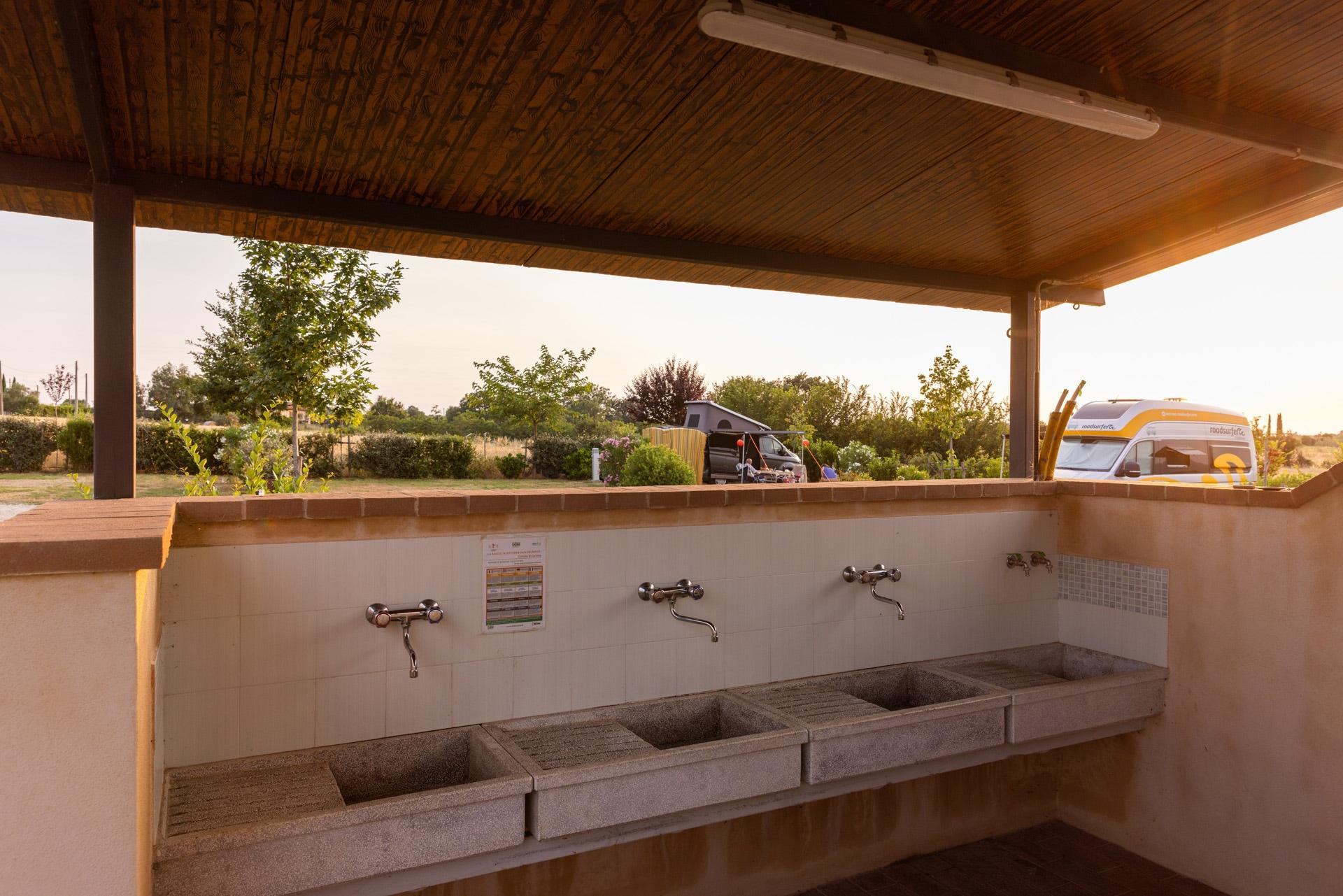 Camping Cortona con piscina| Agricamping Toscana